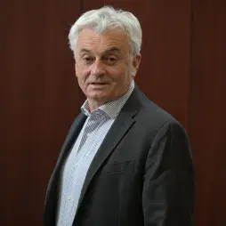 2024 - Francis Pées - Maire de Gan, chargé des relations aux entreprises