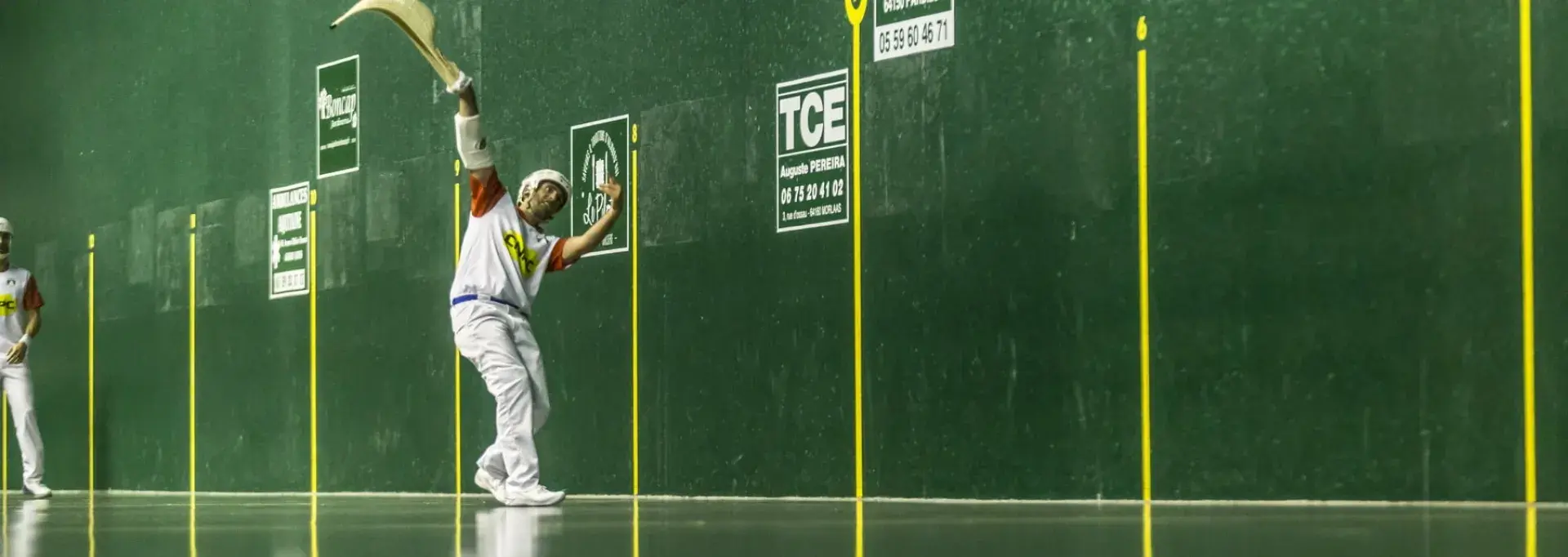 Sportif au Complexe de Pelote 