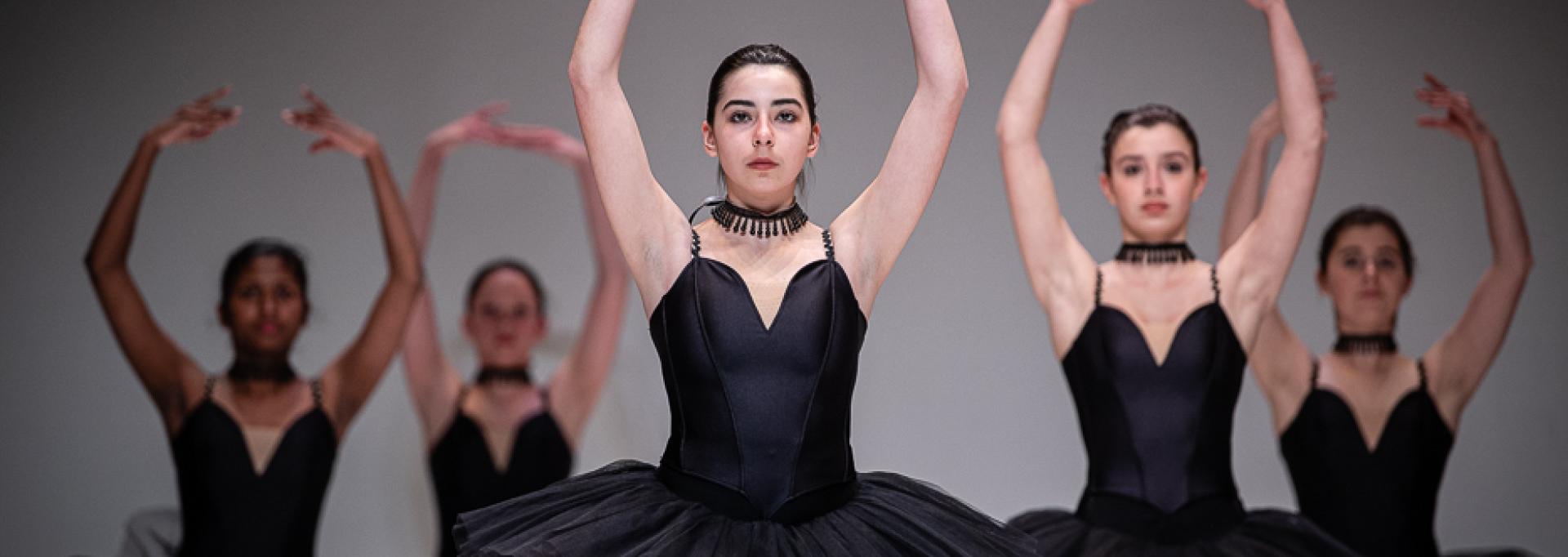 Danse_cycle2_Conservatoire