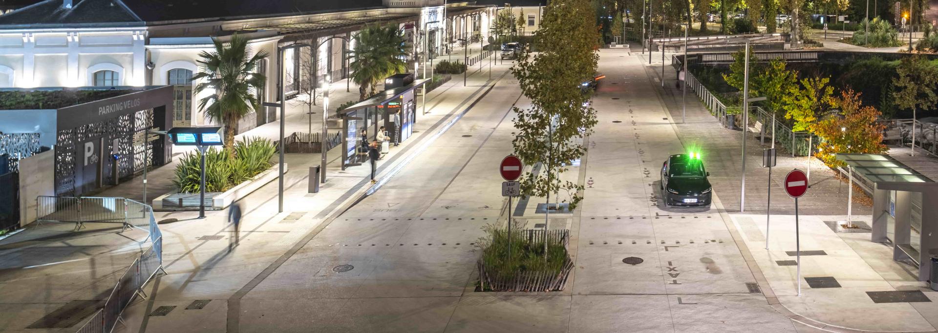 Emplacement taxi au niveau du PEM