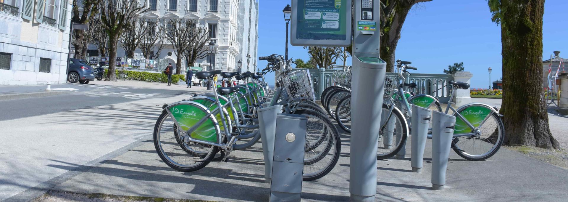 Place Royale : station Idecycle 