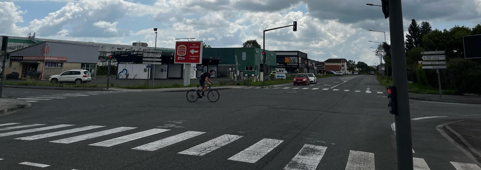 Avenue Alfred Nobel 