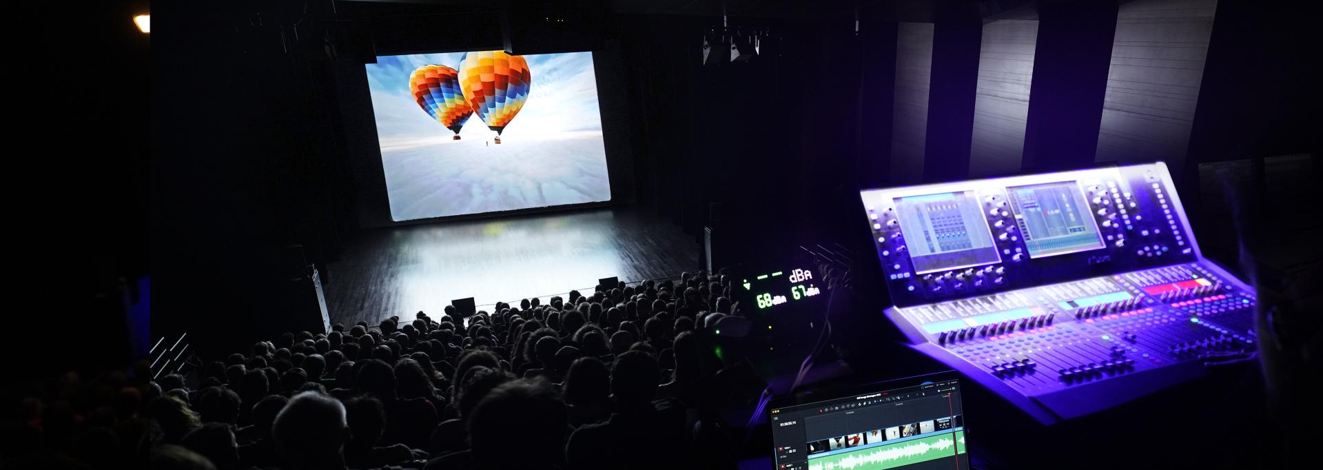 Festival Image Montagne Vue de la régie et de  la scène di festival image montagne