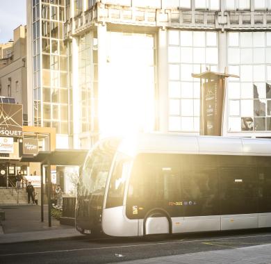 Le fébus qui passe place d'Espagne