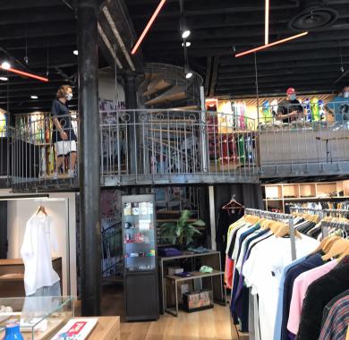 Boutique de prêt à porter Empire