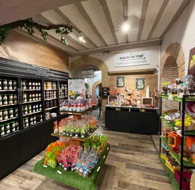 Boutique Miot au centre de Pau