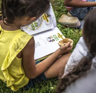Des enfants en train d'apprendre 