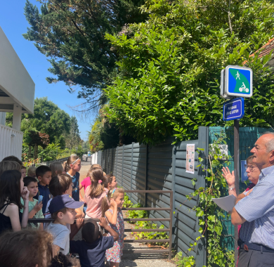 Une rue apaisée et colorée pour les élèves de l’école Les Lauriers