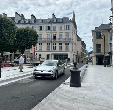 Travaux place Royale et rue Henri IV