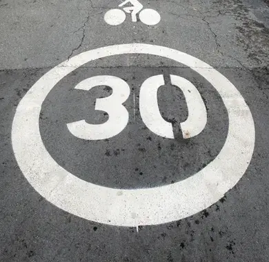 Marquage au sol de la Zone 30