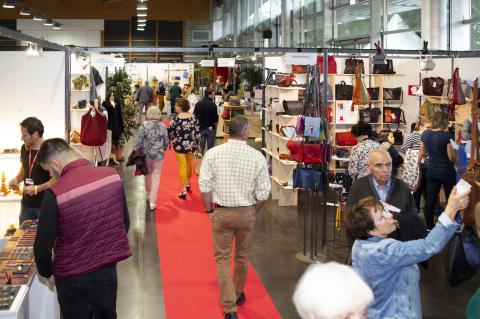 Ambiance exposants Salon Les Portes du Cuir