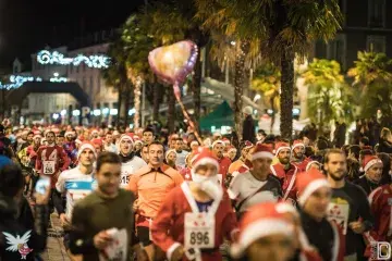 Des coureurs pendant la course de la Paix