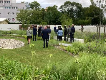 Visite officielle de l'extension Sud du cimetière, située au Nord de la ville