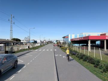 Avenue Marie André Ampère sur la commune de Lons et Lescar : perspective 