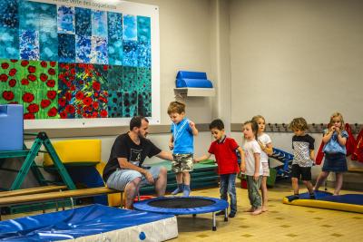 Un cours de sport en école maternelle